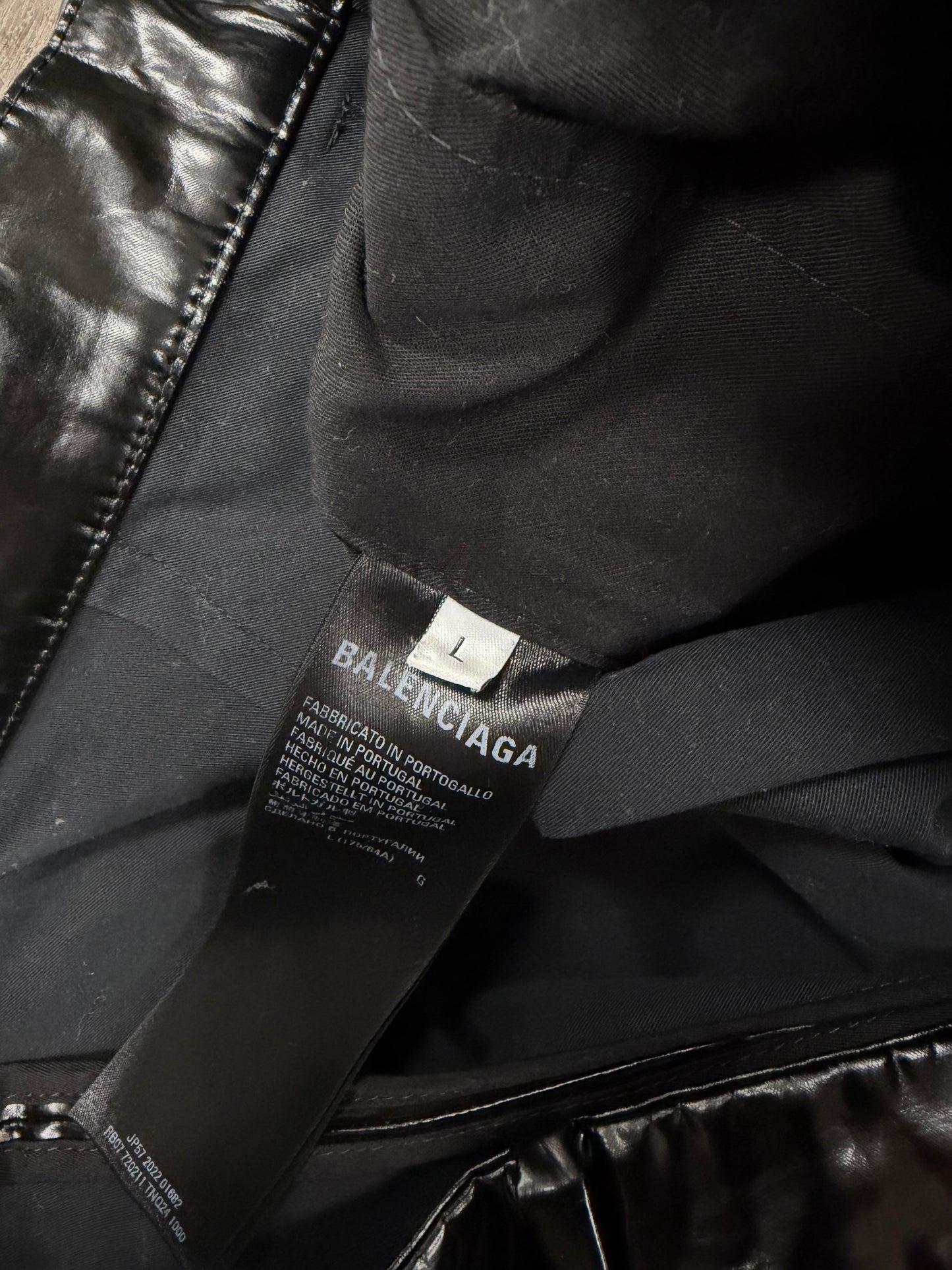 BALENCIAGA FW22 VINYL COATED PANTS (L)