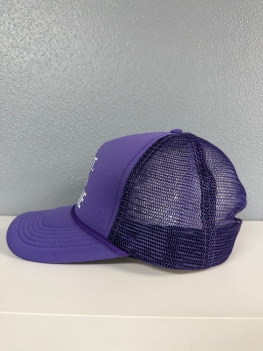 GALLERY DEPT. FRENCH LOGO TRUCKER HAT