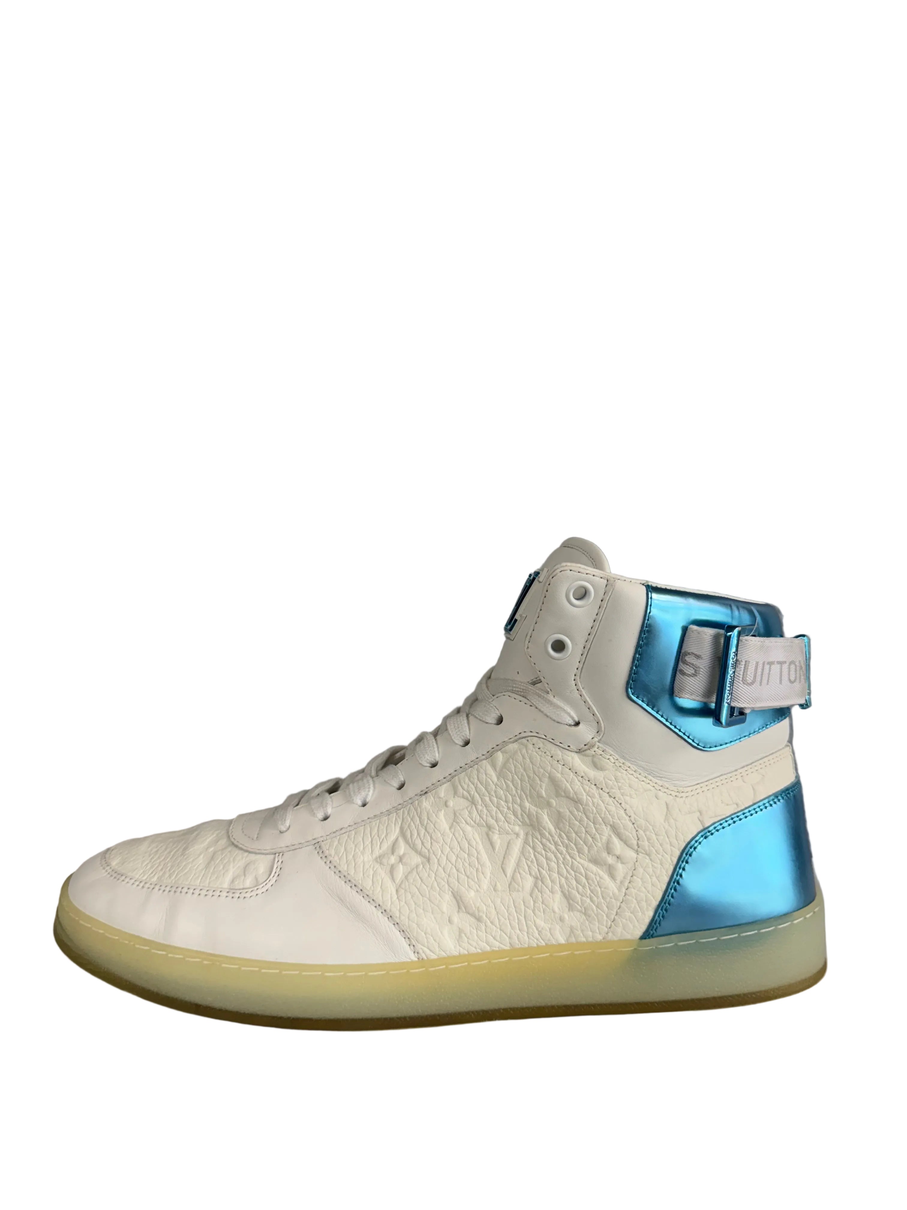 LOUIS VUITTON RIVOI HIGH SNEAKER (10)