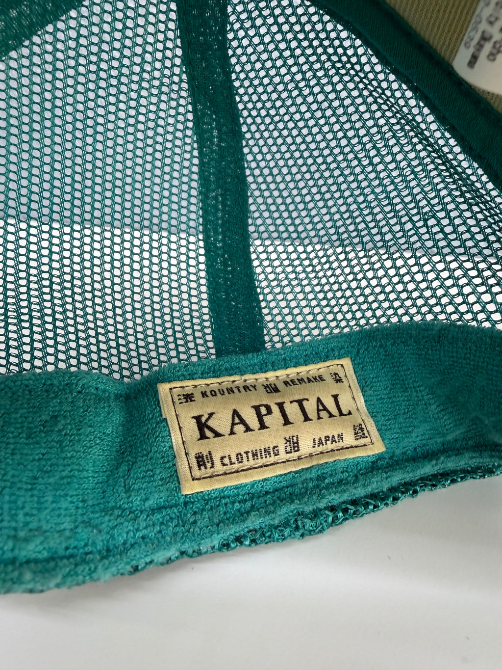 KAPITAL 'FREE WHEELIN' TRUCKER HAT