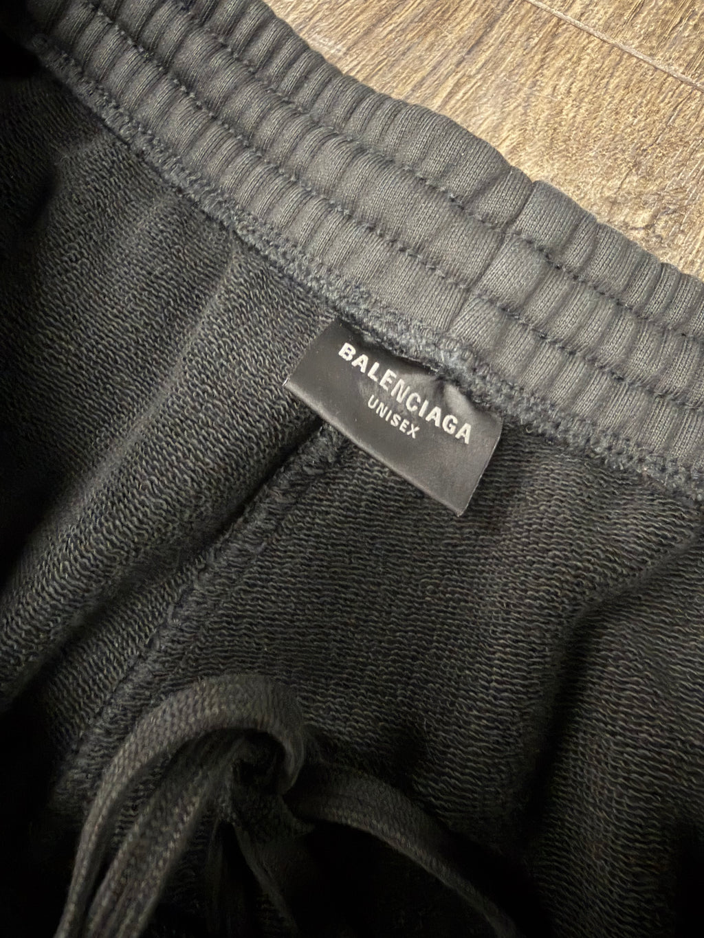 BALENCIAGA SKI LOGO SWEATPANTS (M)